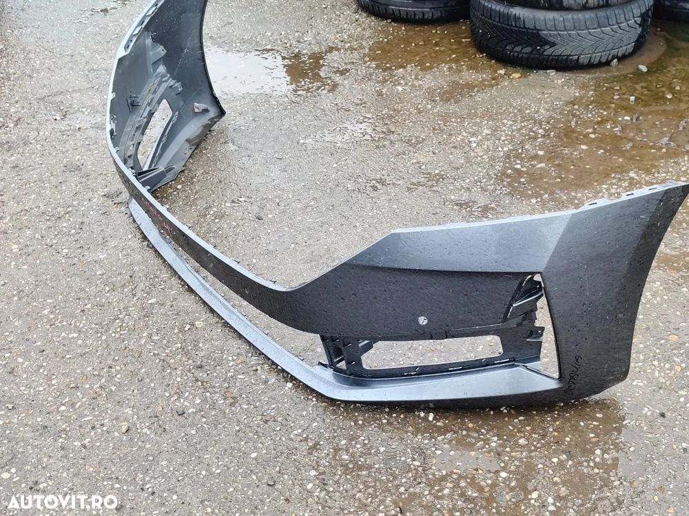 Bara fata Skoda Octavia 4 an 2020 2021 2022 2023 - 6