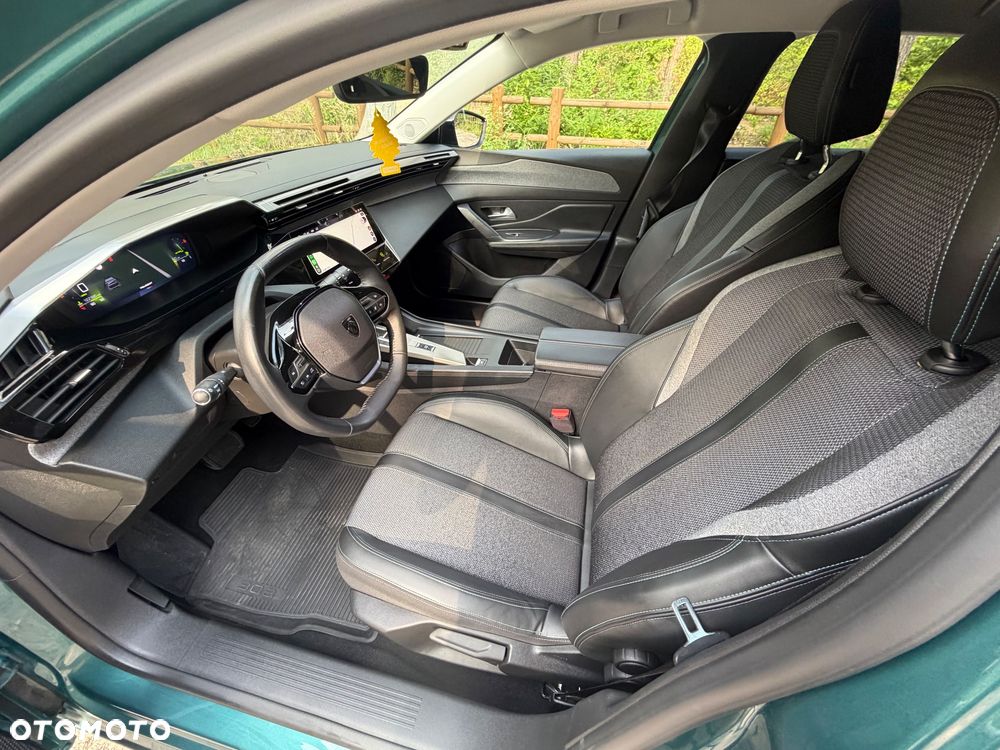 Peugeot 308 1.2 PureTech Allure Pack S&S EAT8 - 11