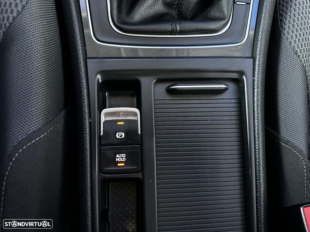 VW Golf Variant 1.6 TDi Confortline - 30