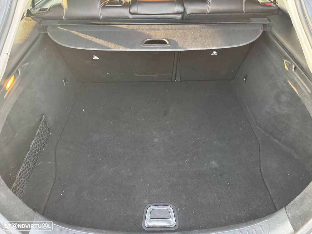 Mercedes-Benz CLA 180 d Shooting Brake Urban - 29