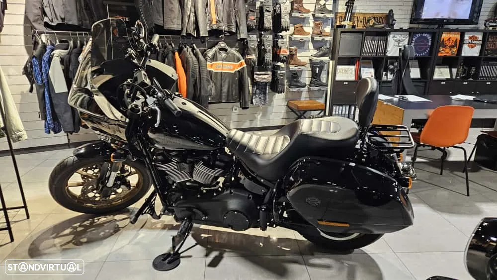 Harley-Davidson Low Rider ST - 4