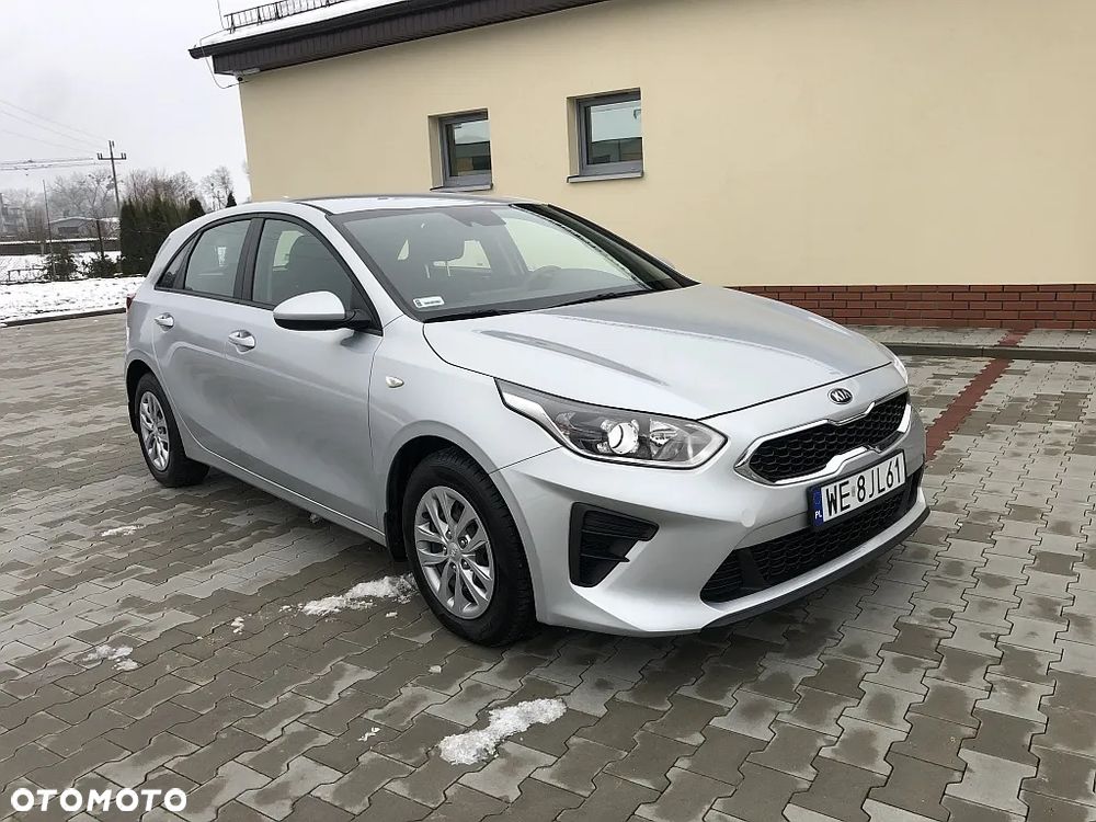 Kia Ceed 1.6 CRDi SCR M - 3