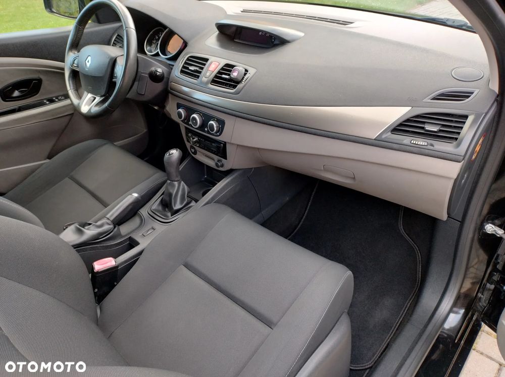 Renault Megane 1.6 16V 100 Authentique - 29
