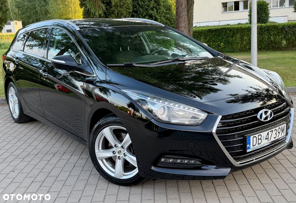 Hyundai i40 Kombi 2.0 Automatik Premium - 16