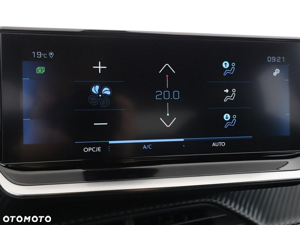 Peugeot 2008 1.2 PureTech GT S&S - 28