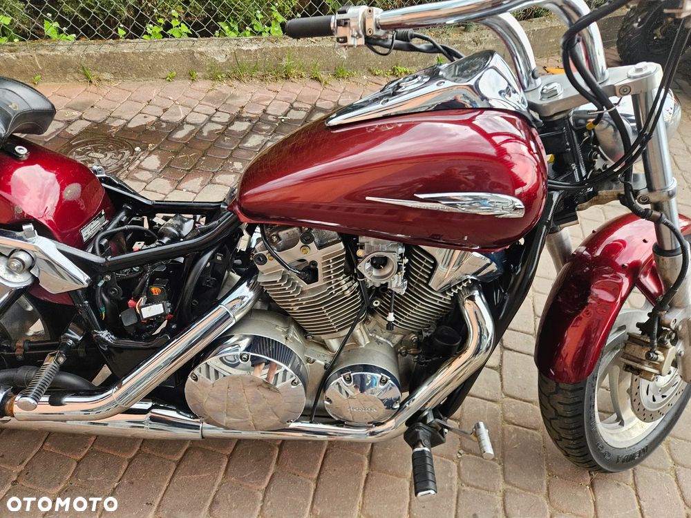 Honda VTX - 26