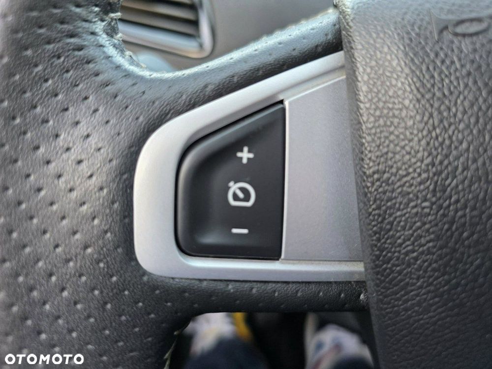 Renault Scenic 1.4 16V TCE Bose Edition - 13