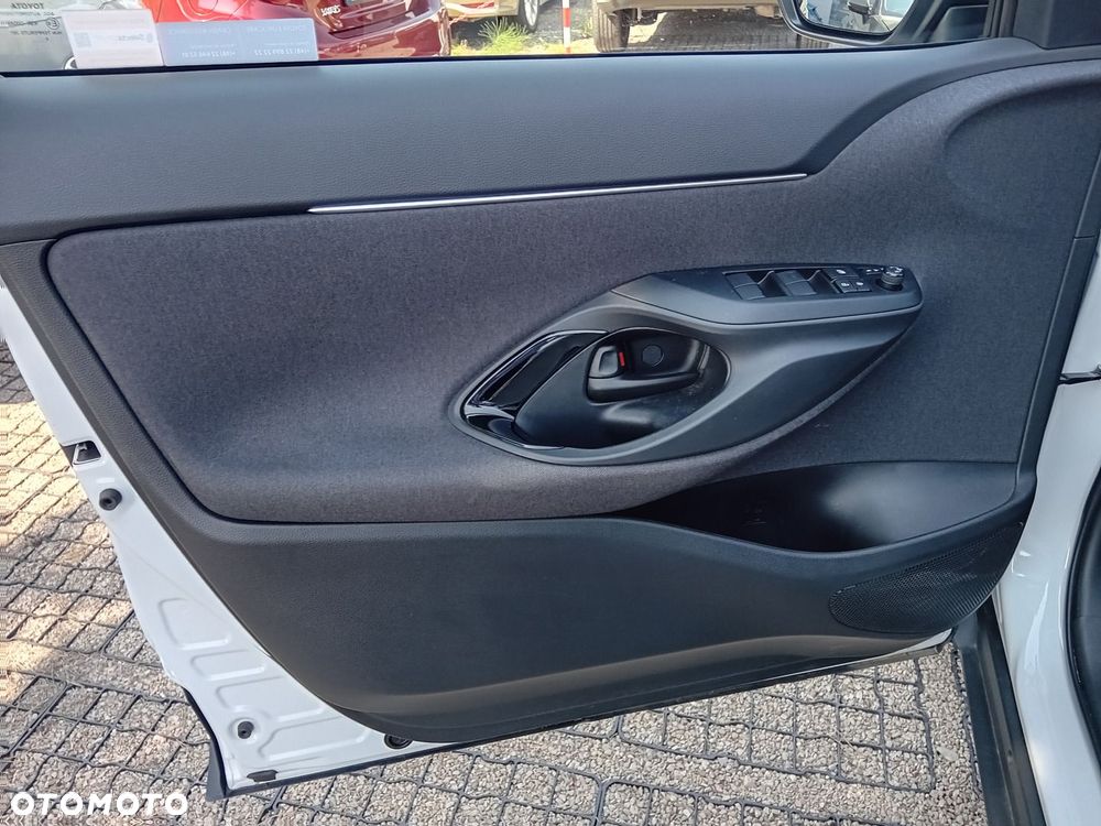Toyota Yaris Cross Hybrid 1.5 Style - 23