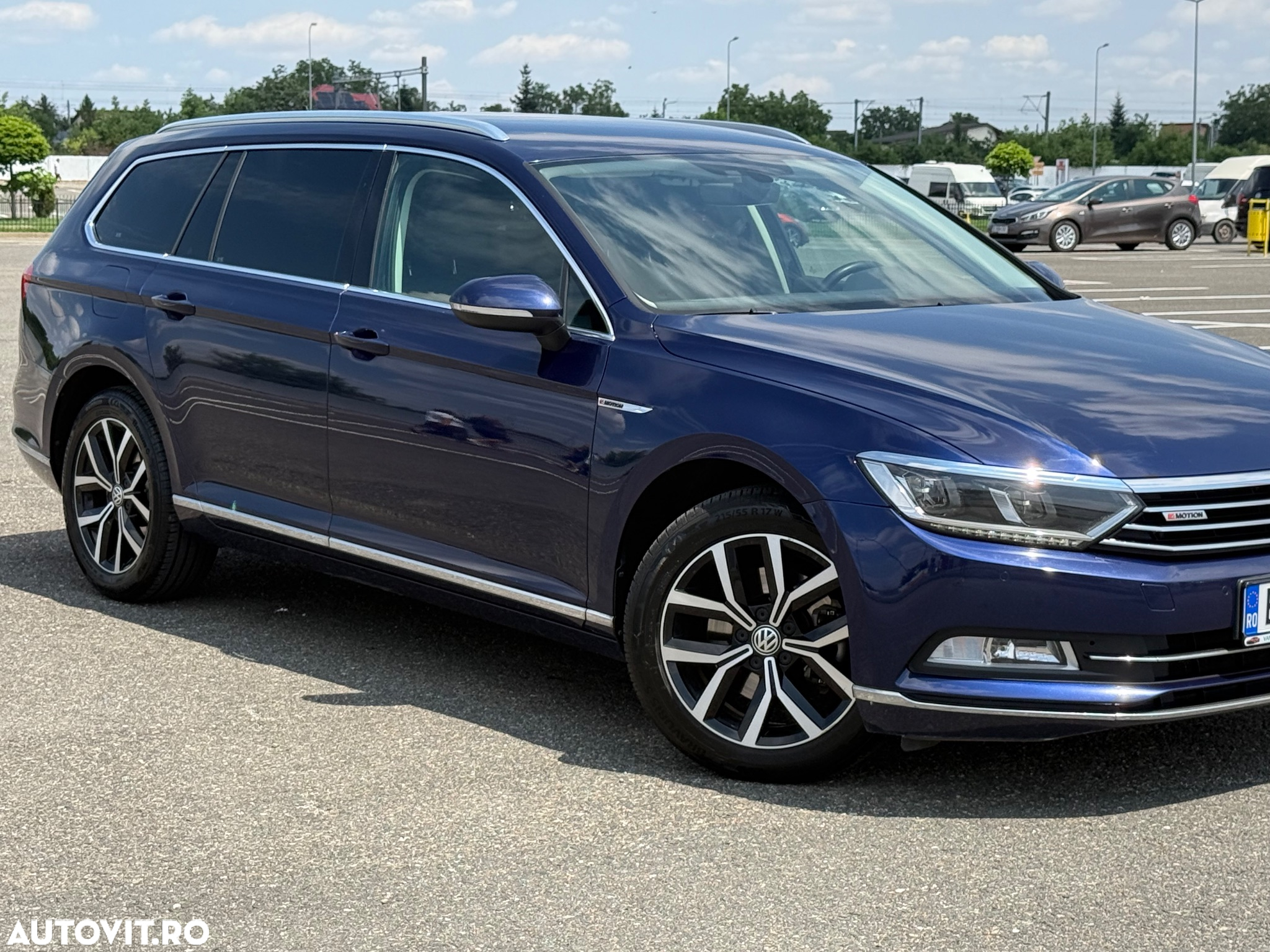 Volkswagen Passat Variant 2.0 TDI DSG 4Motion Highline - 3