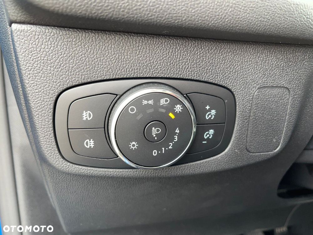 Ford Focus 1.0 EcoBoost Titanium - 23