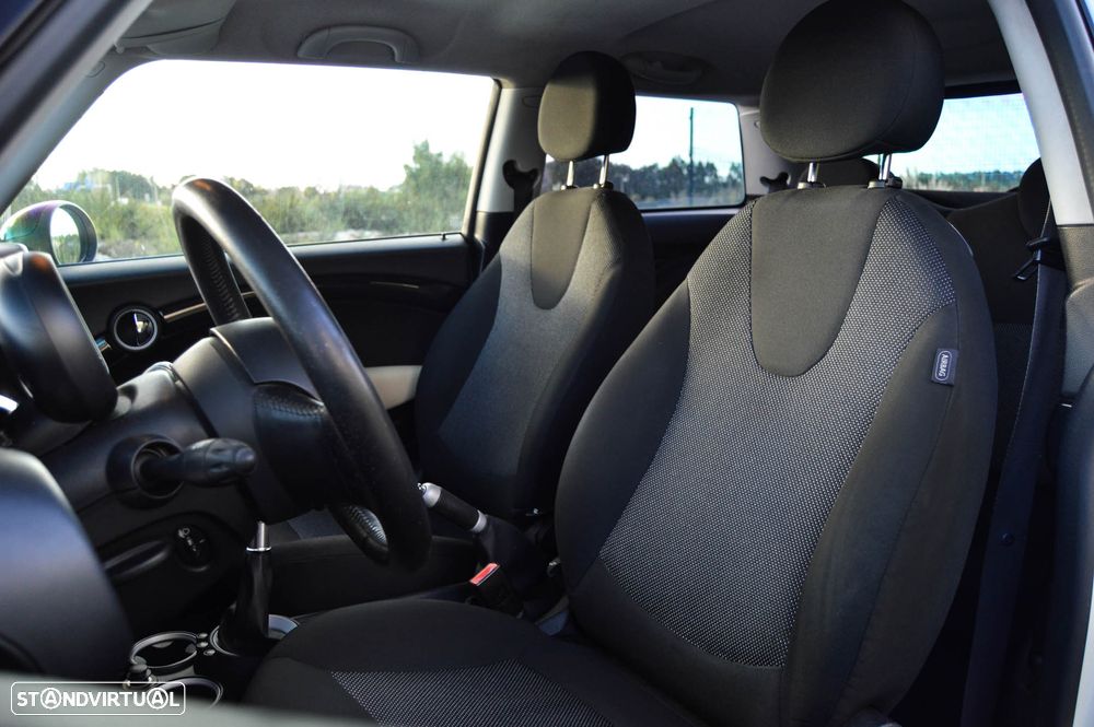 MINI 3 Portas Cooper 50 Camden - 12