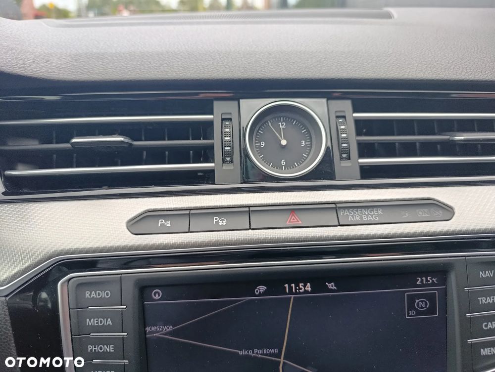 Volkswagen Passat 2.0 TDI BMT Highline DSG - 24