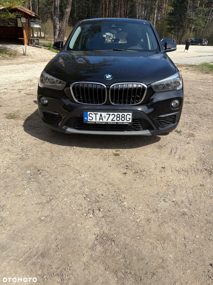 BMW X1 sDrive18i Sport Line - 1