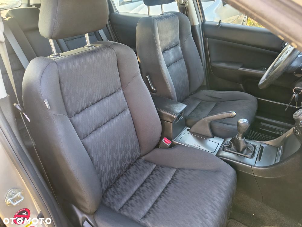 Honda Accord 2.0 i Comfort - 25