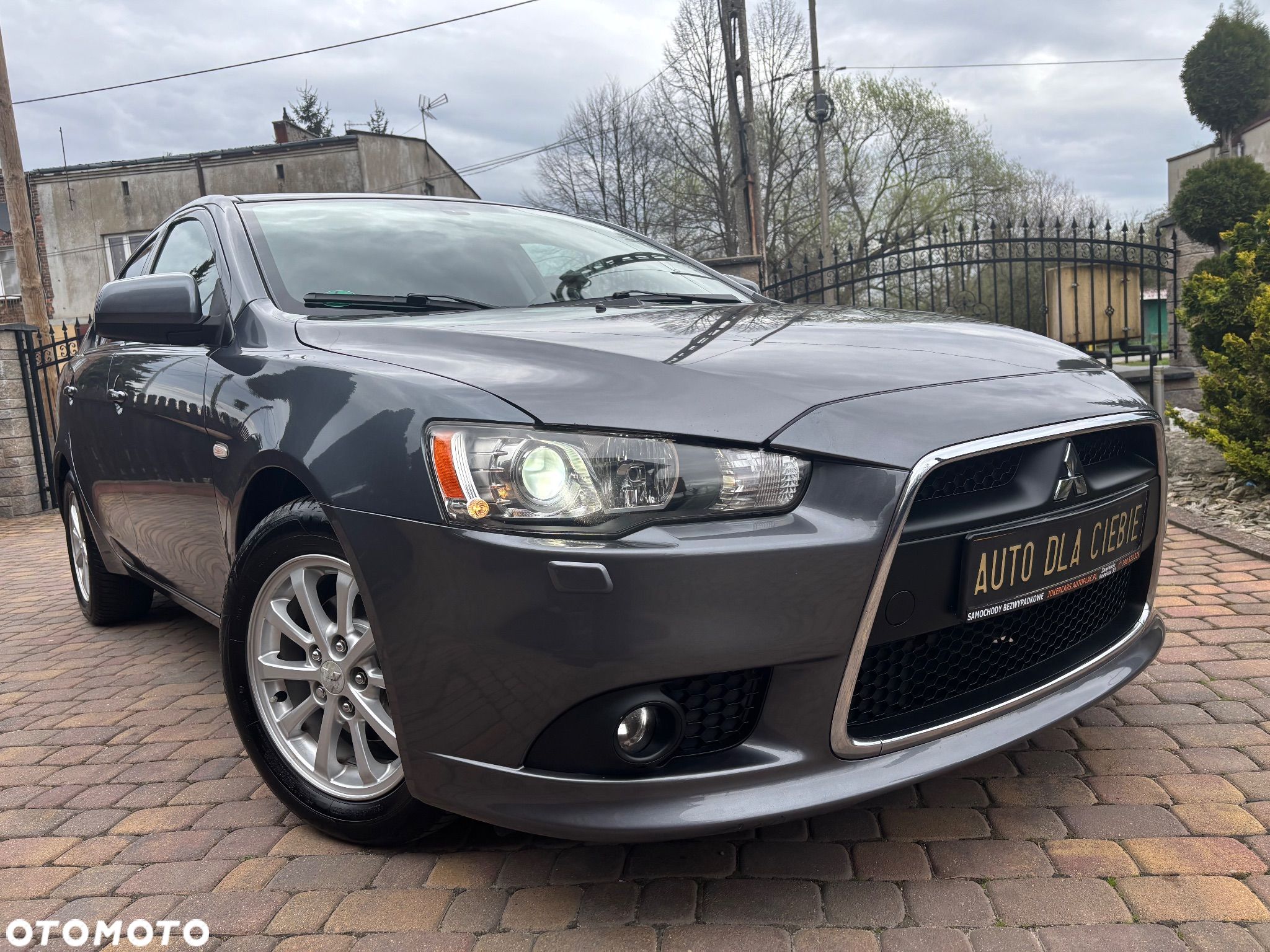 Mitsubishi Lancer Sportback 1.6 ClearTec Top - 1