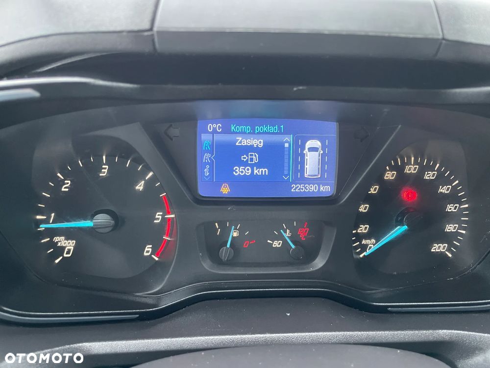 Ford TRANSIT CUSTOM - 11