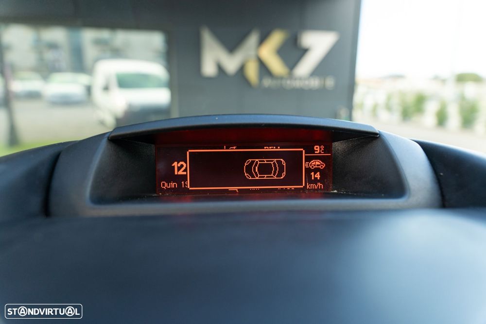 Citroën Berlingo 1.6 BlueHDi Feel - 9