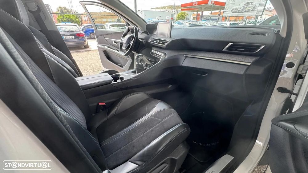 Peugeot 3008 2.0 BlueHDi Allure J18 - 27