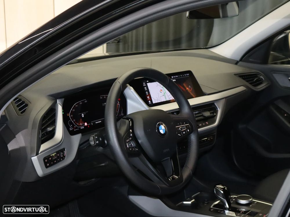BMW 116 d Auto - 17