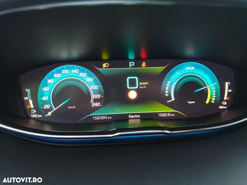 Peugeot 3008 PHEV 300 EAT8 4X4 GT - 2