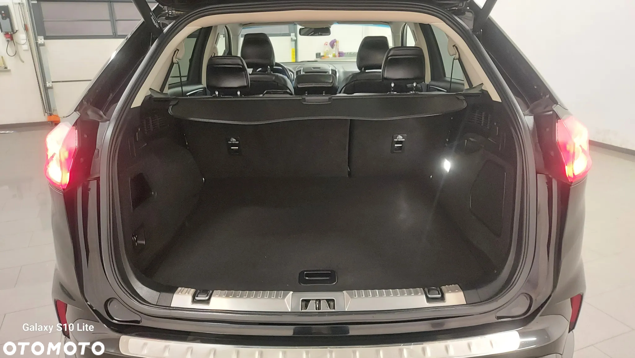 Ford Edge 2.0 EcoBlue Bi-Turbo 4x4 Vignale - 9