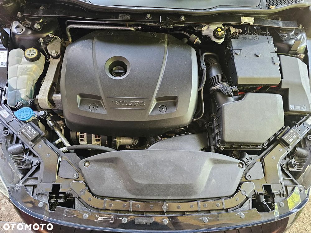 Volvo V40 T2 Linje You - 27