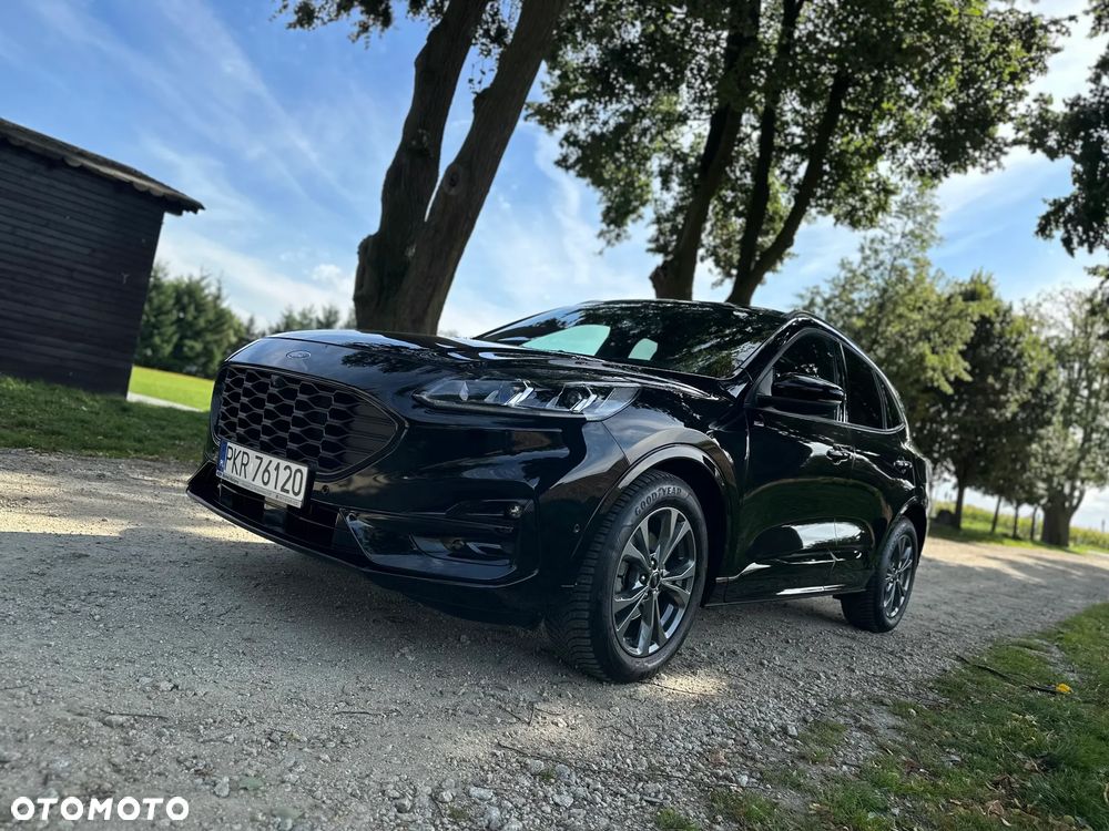 Ford Kuga - 1