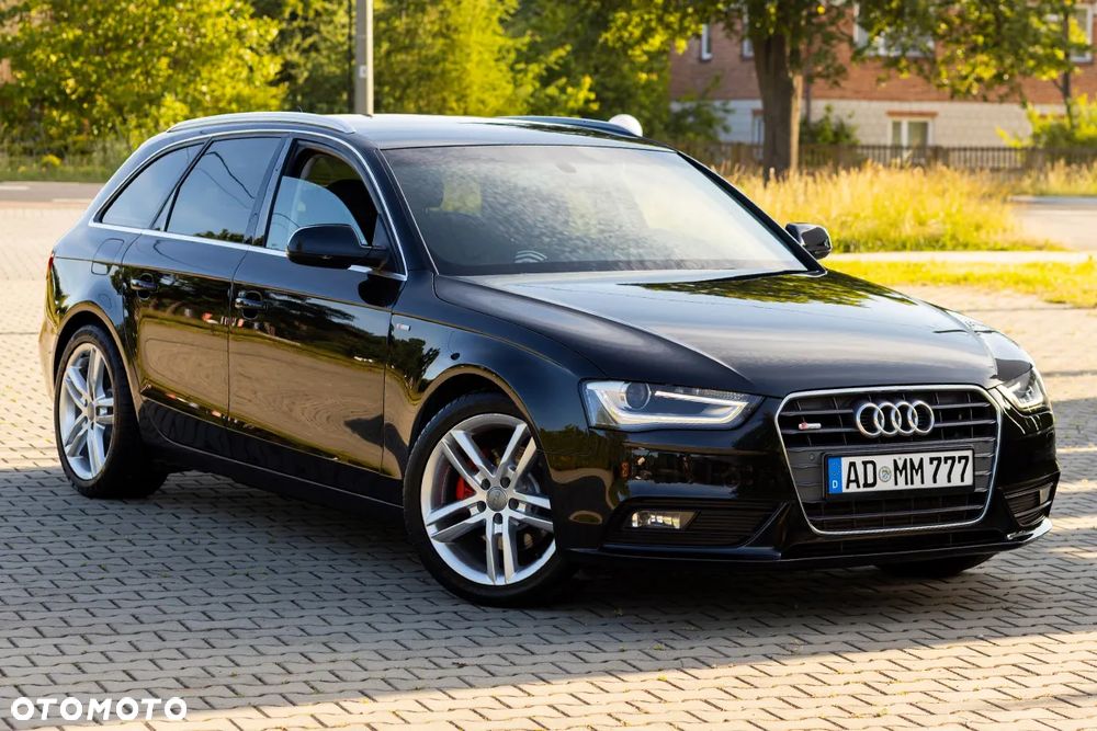 Audi A4 Avant 2.0 TDI DPF clean diesel quattro Attraction - 12
