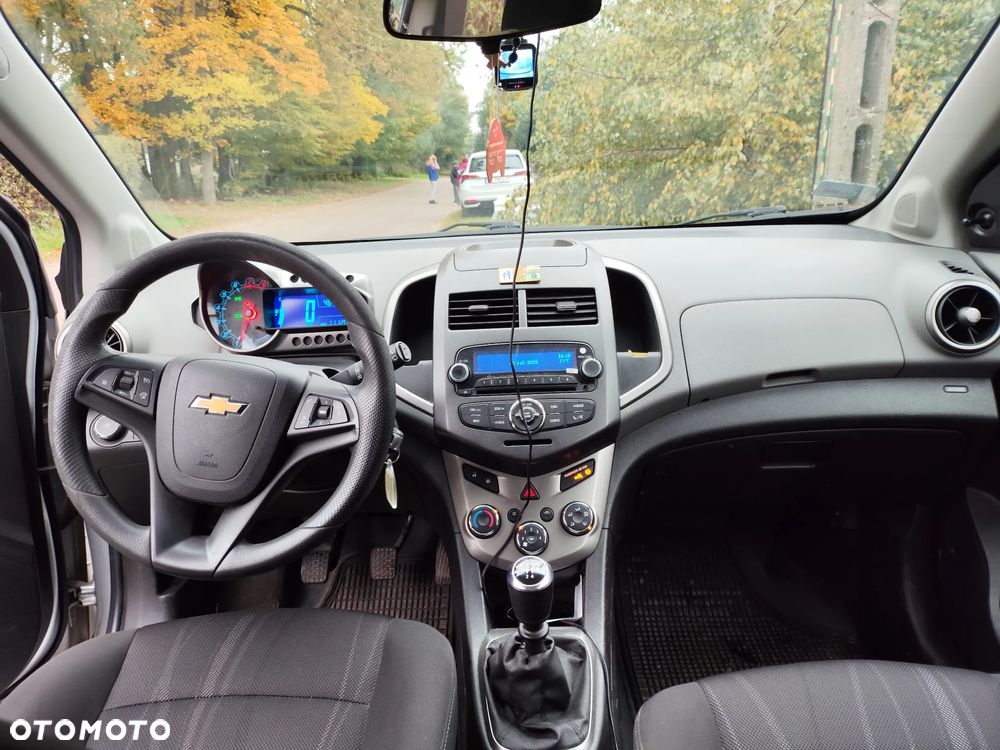 Chevrolet Aveo 1.4 16V LS - 7