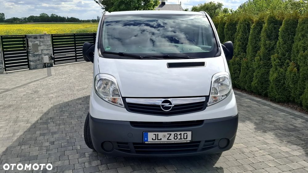 Opel VIVARO - 12
