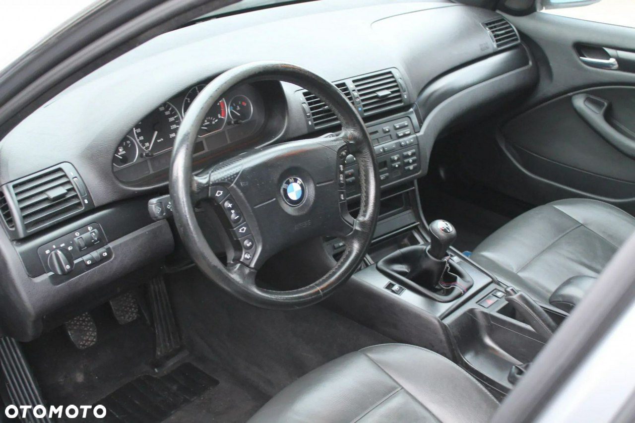 BMW Seria 3 - 10