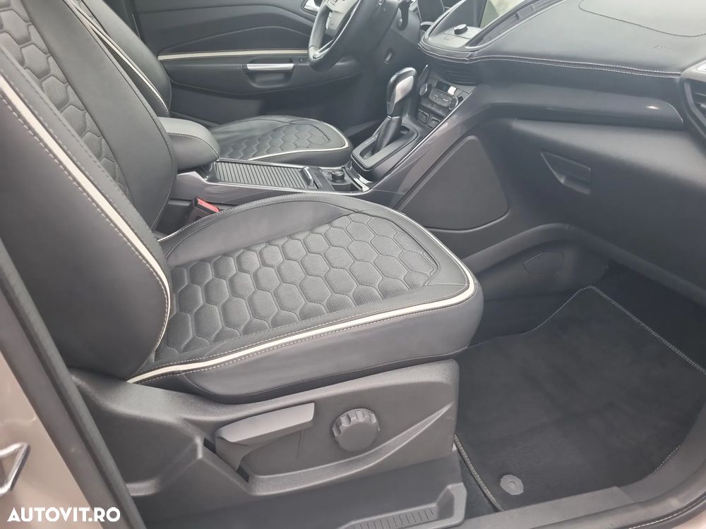 Ford Kuga 2.0 TDCi 4x4 Aut. Vignale - 12