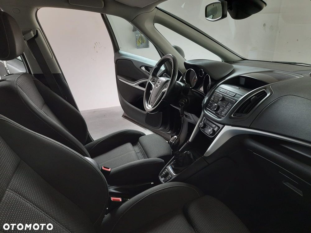 Opel Zafira Tourer 2.0 CDTI Edition - 21
