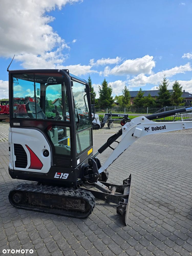 Bobcat E19 - 6