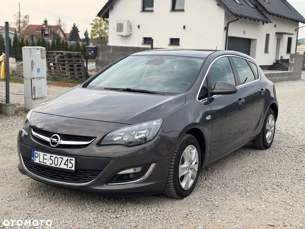 Opel Astra 1.4 T Cosmo - 1