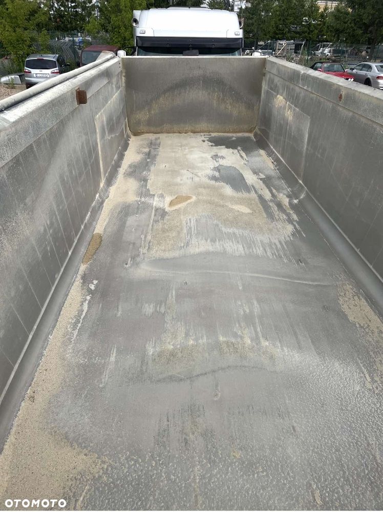 Schmitz Cargobull Gotha - 4