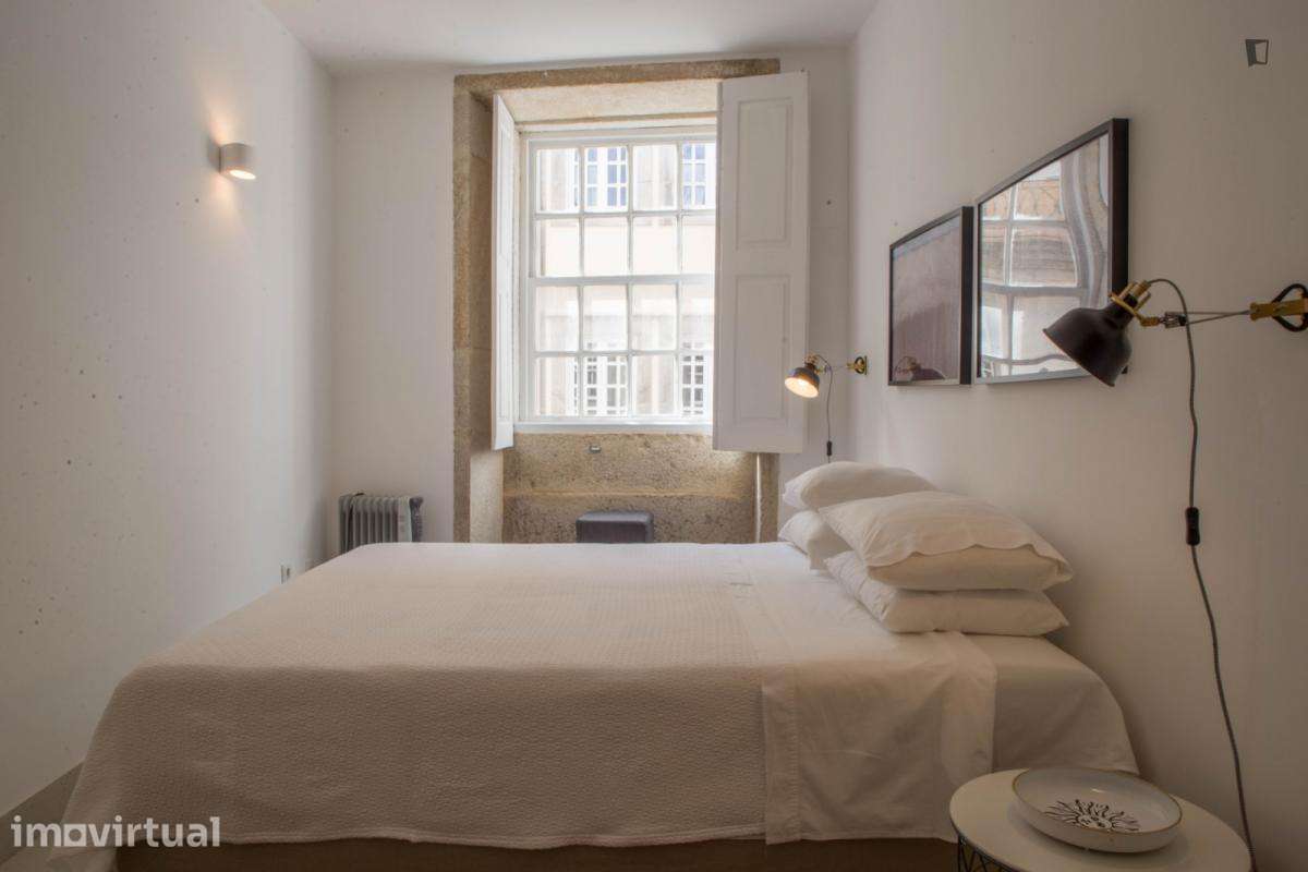 Apartamento com 1 quartos - localizado em Cedofeita Porto - Grande imagem: 2/21