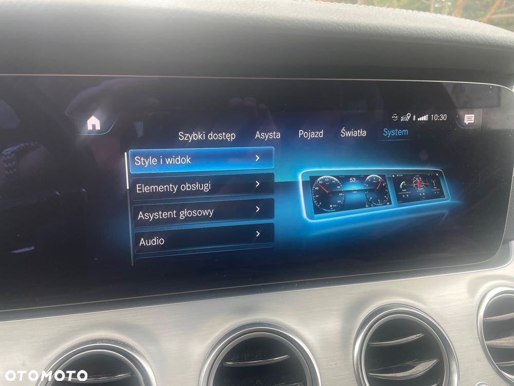 Mercedes-Benz Klasa E 300 de 4Matic 9G-TRONIC AMG Line - 9