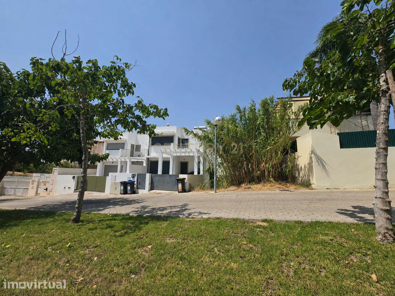 Excelente oportunidade para investimento ou residir nas Gambelas, Faro - Grande imagem: 4/12