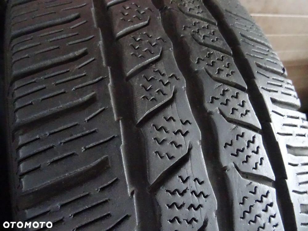 215/65/R16C 106/104T Continental Van Contact Winter - 4