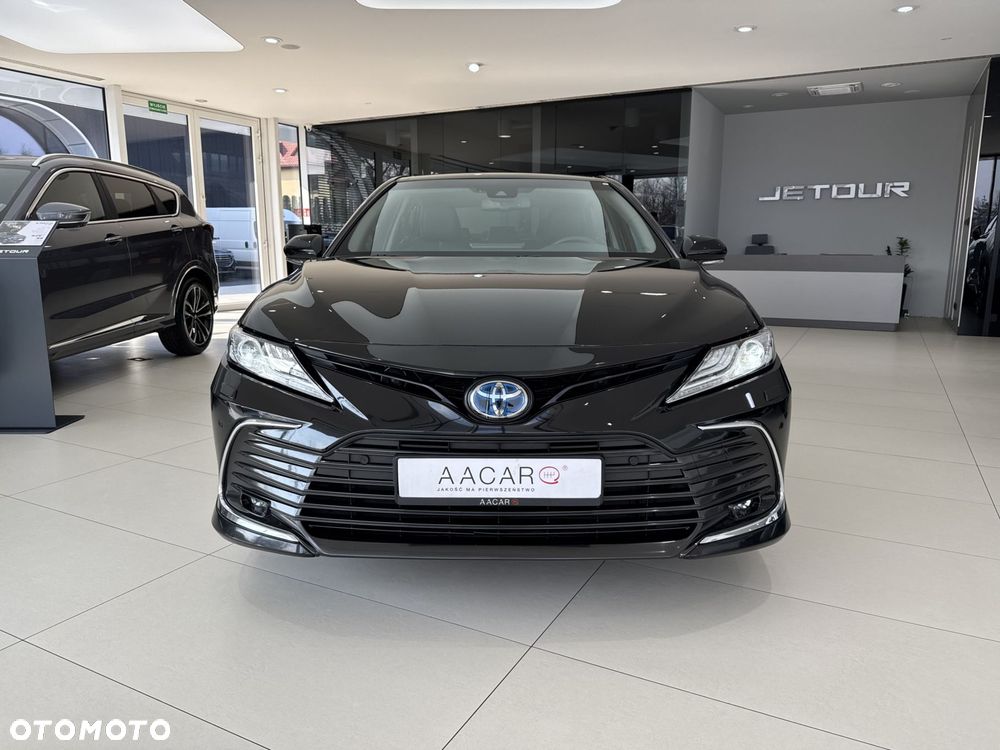Toyota Camry - 7