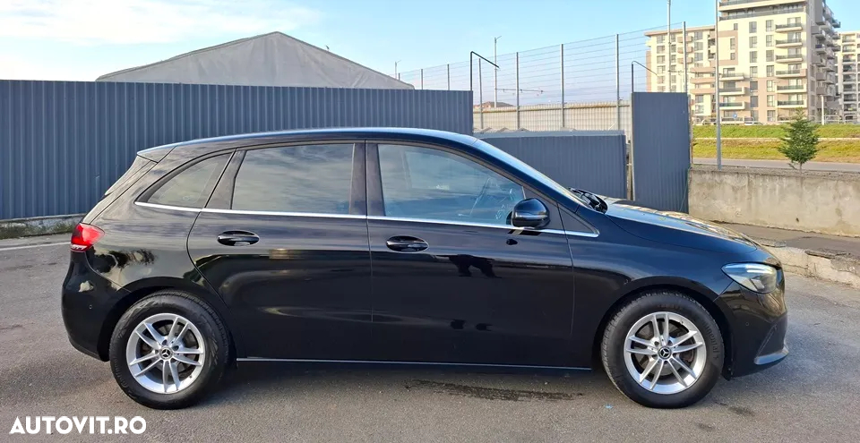 Mercedes-Benz B 180 d Progressive - 37