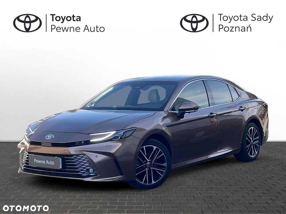 Toyota Camry - 2