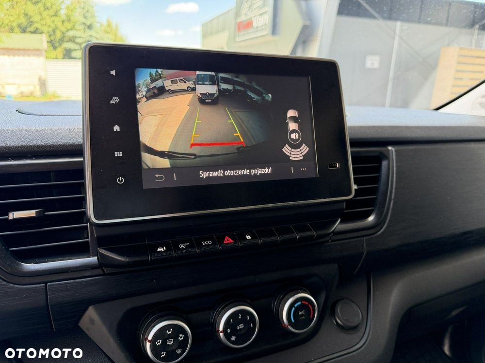 Renault Trafic - 14