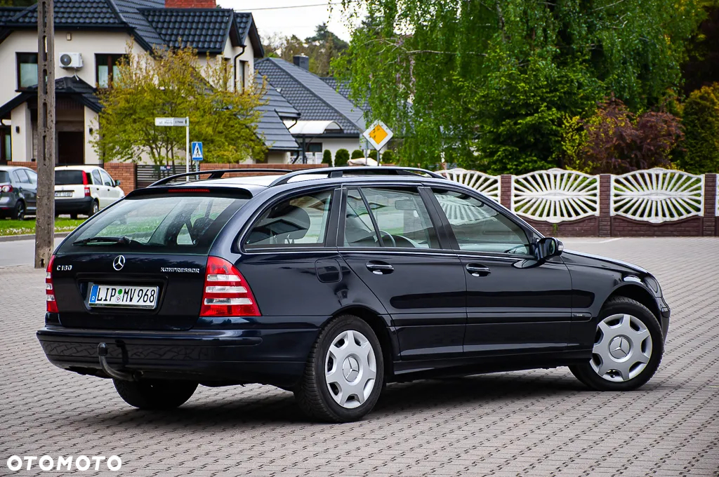 Mercedes-Benz Klasa C 180 T Kompressor Avantgarde - 18