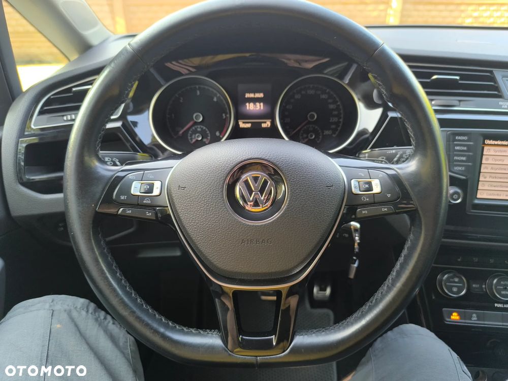Volkswagen Touran 2.0 TDI BMT Comfortline DSG - 31