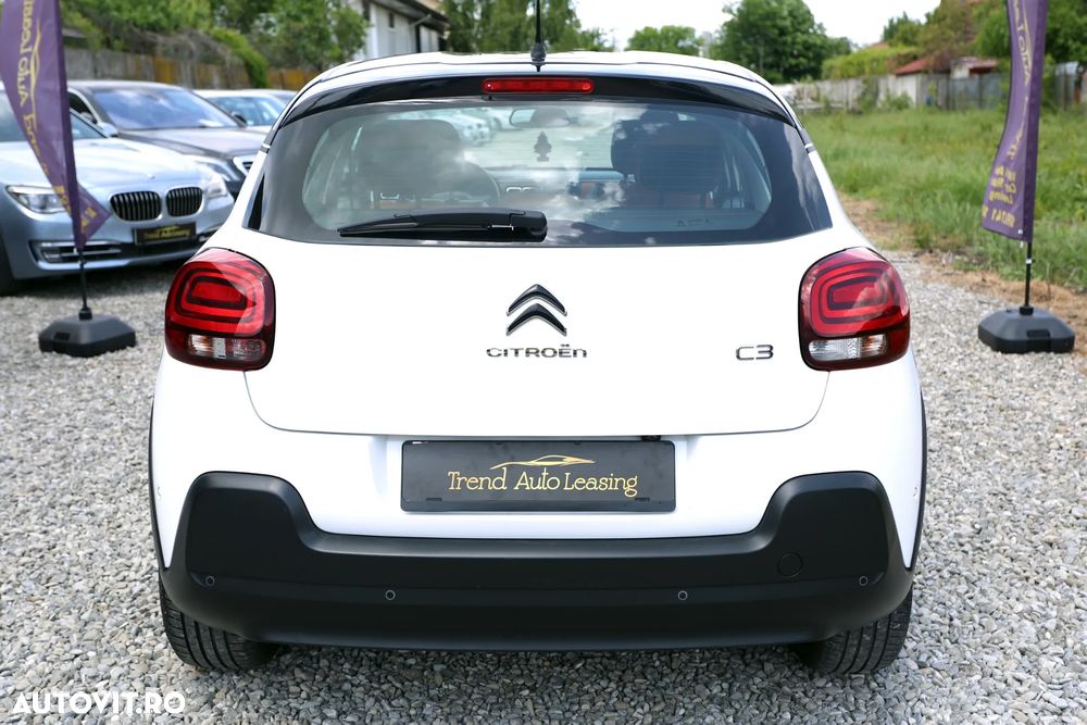 Citroën C3 Pure Tech 82 SHINE - 2