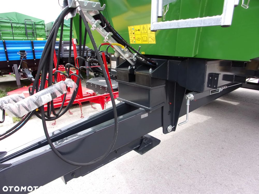 Pronar Przyczepa skorupowa PRONAR T-669 -14.3t; T-700XL -14.7t; T-679M -12t, tandem, nadstawy, plandeka, oś skrętna - 9