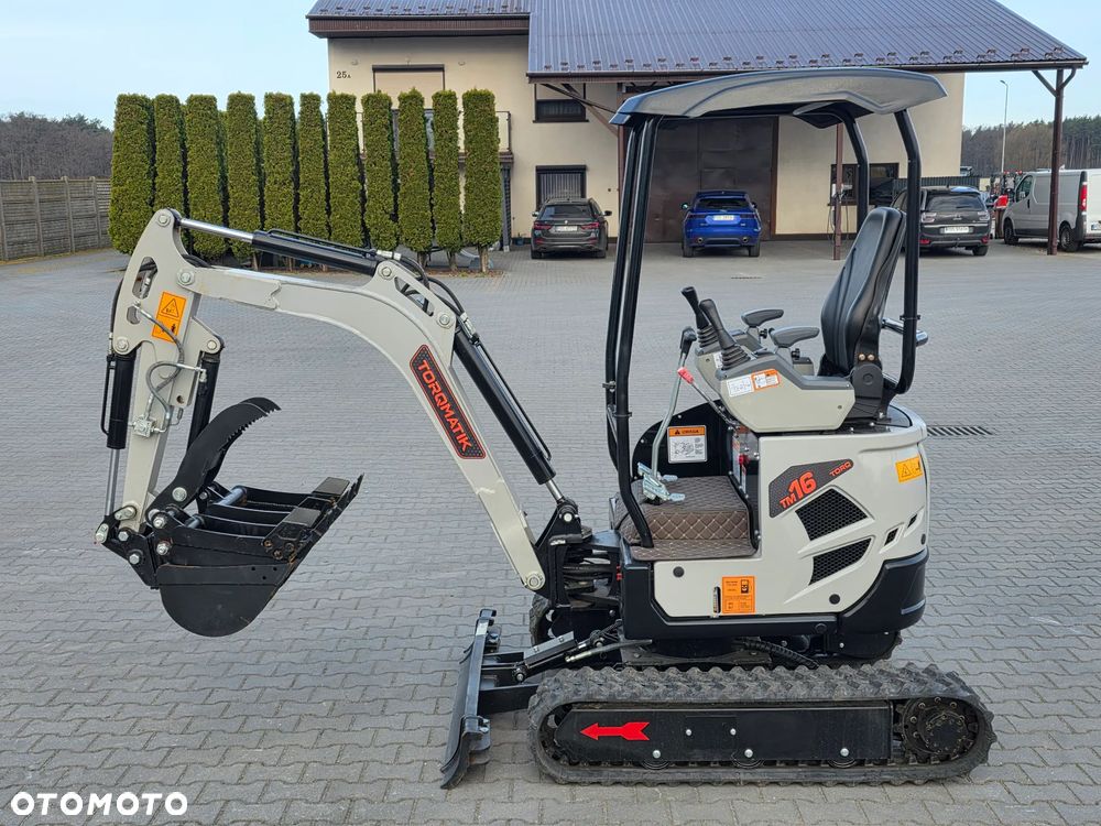 Inny NOWA minikoparka TORQMATIK TM 16, SILNIK KUBOTA - 5