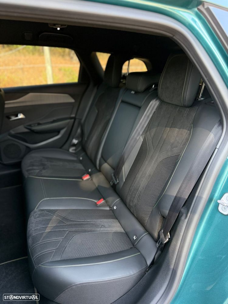 Peugeot 308 SW 1.2 PureTech GT EAT8 - 12